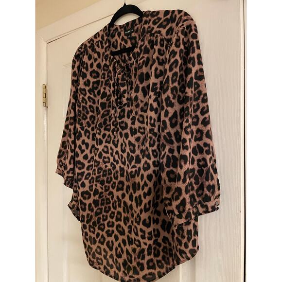 Torrid animal print 3/4 sleeve blouse size 1X - Picture 4 of 6